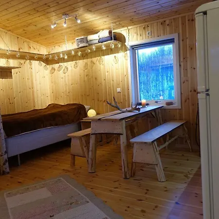 Wild Caribou'S Wildwood Cabin Lakselv Exterior photo