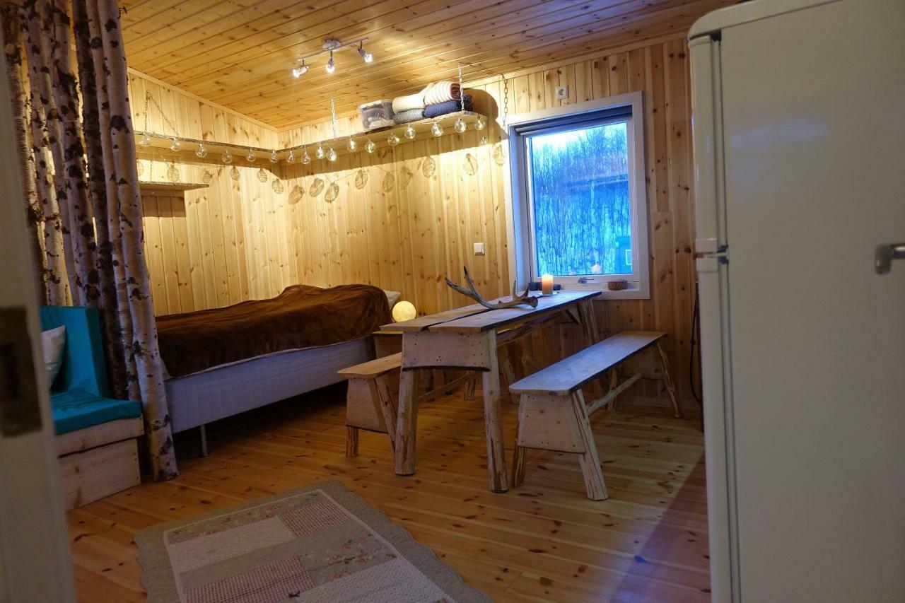 Wild Caribou's Wildwood * Lakselv